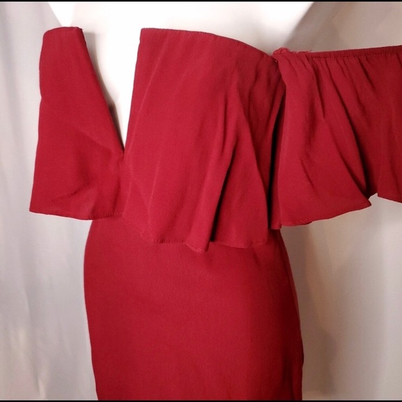 LOVERS &FRIENDS primrose dress in wine. Revolve - Picture 3 of 5